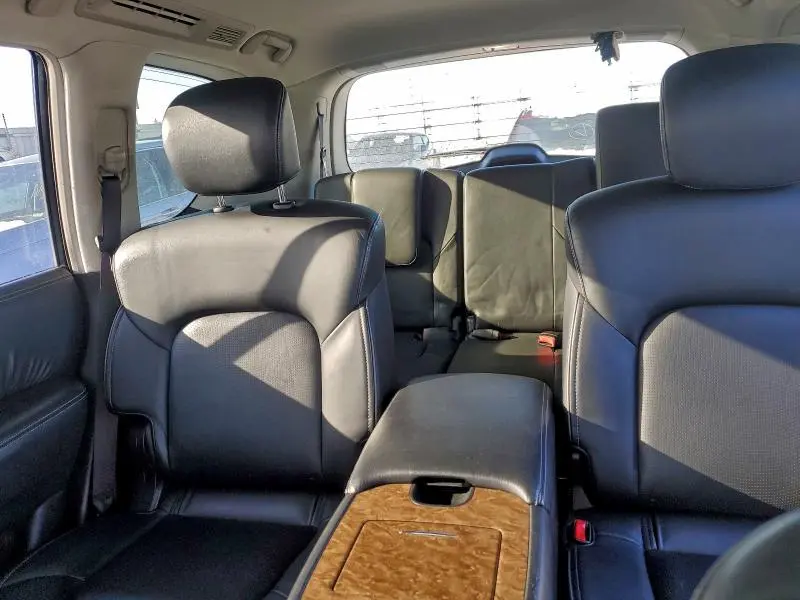 2017 INFINITI QX80 BASE  
