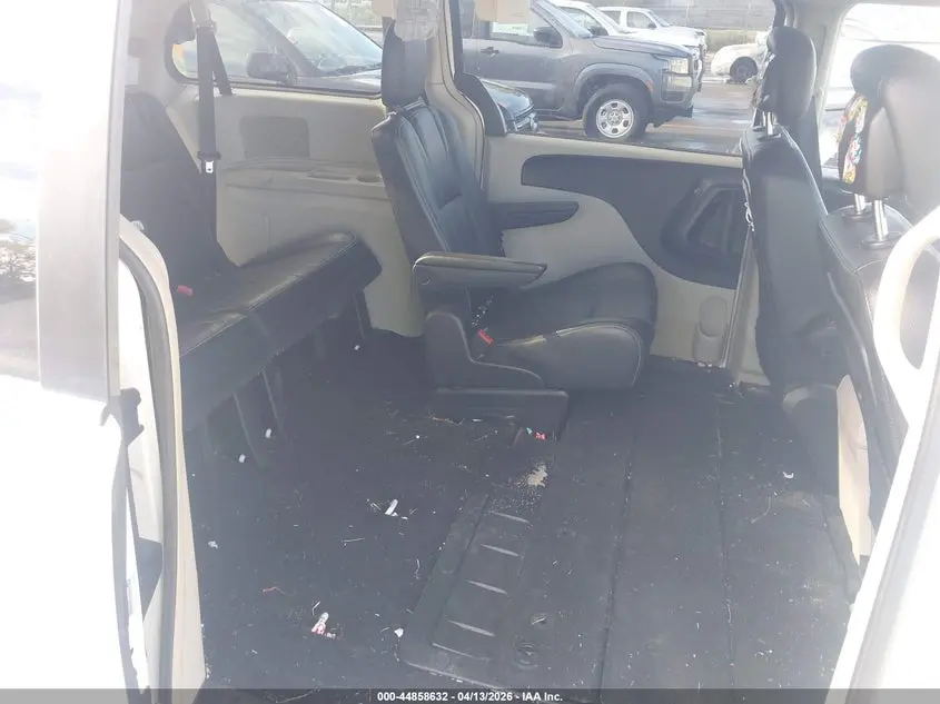 2014 CHRYSLER TOWN & COUNTRY TOURING