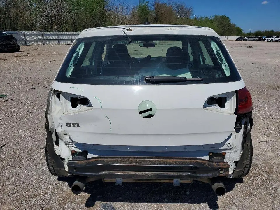2015 VOLKSWAGEN GTI   