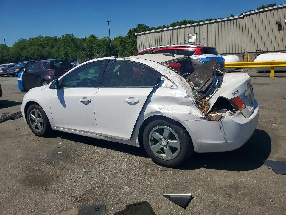 2015 CHEVROLET CRUZE LT  