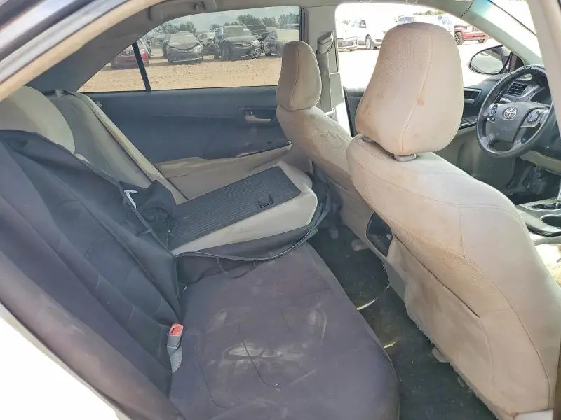 2014 TOYOTA CAMRY LE  