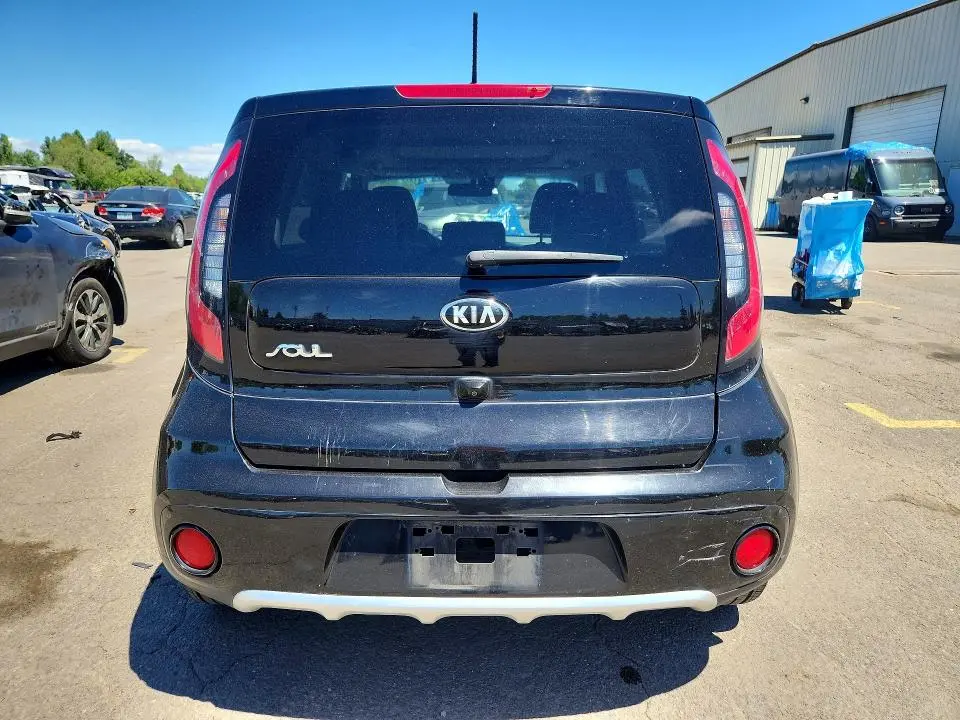 2018 KIA SOUL +  