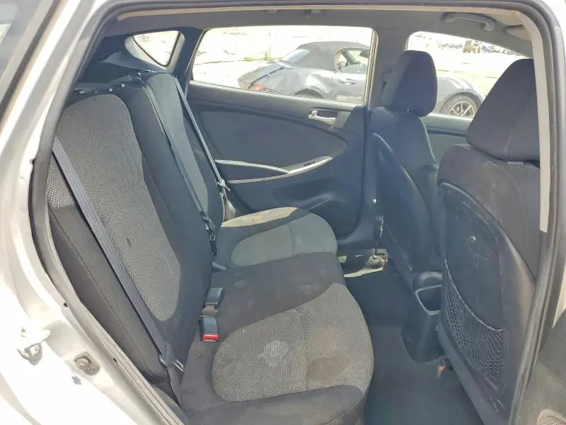 2013 HYUNDAI ACCENT GS  