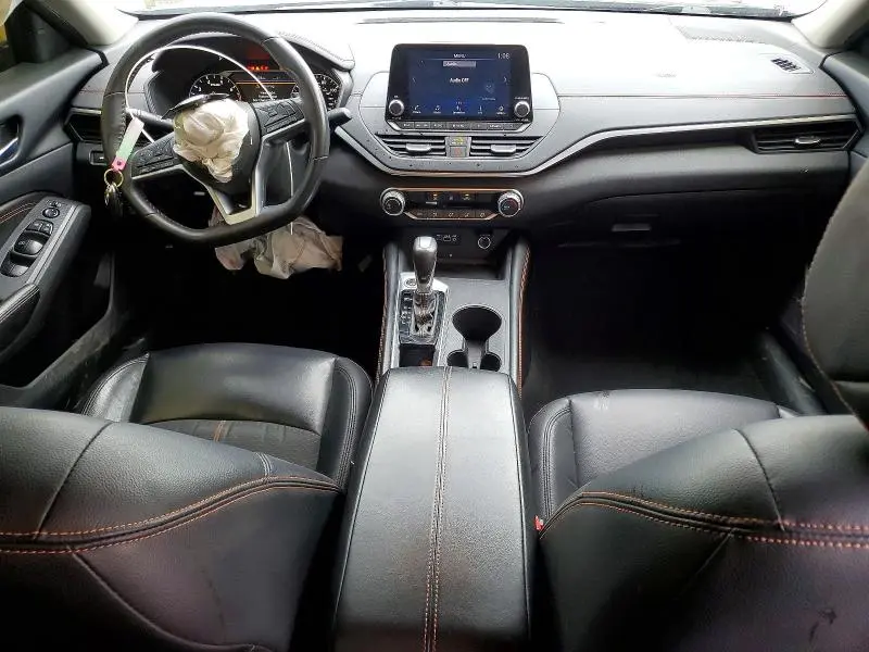 2022 NISSAN ALTIMA SR  