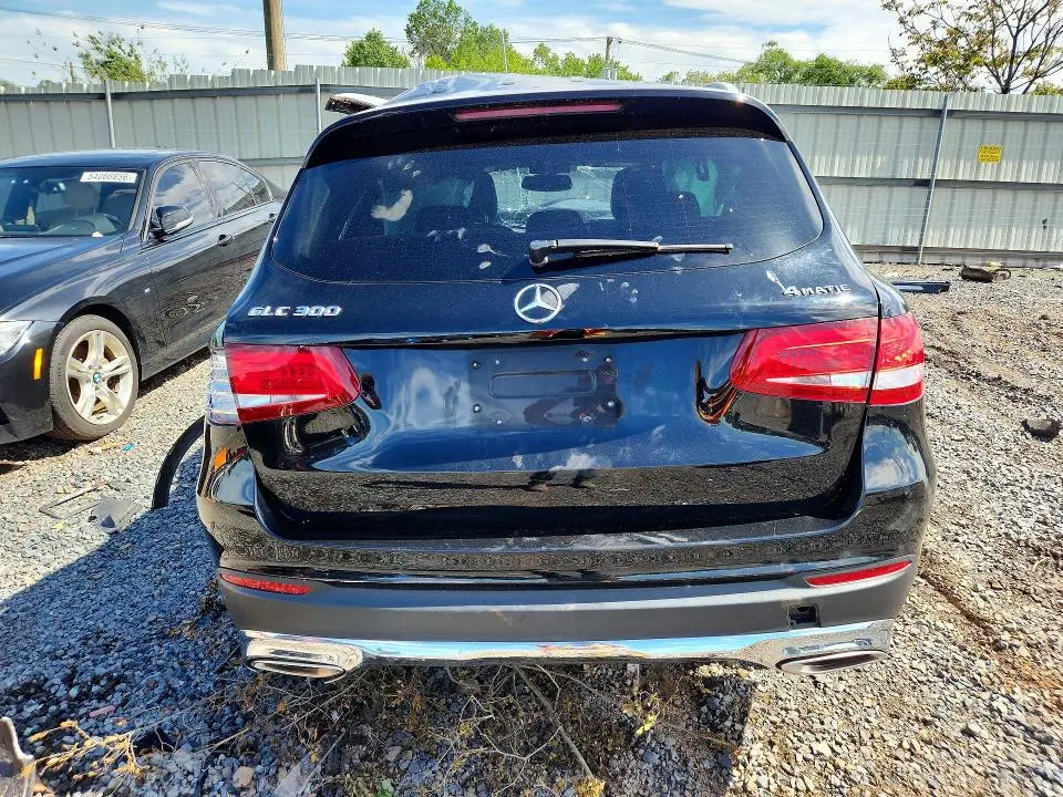 2018 MERCEDES-BENZ GLC 300 4MATIC  