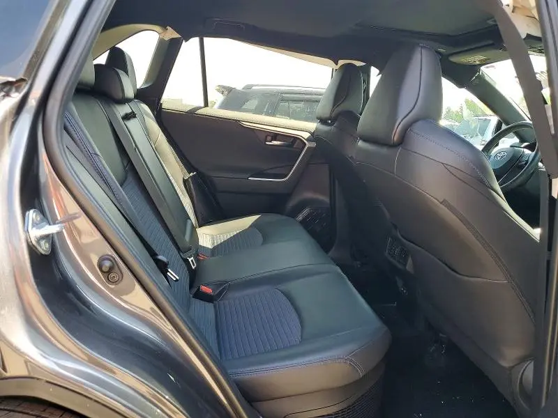 2024 TOYOTA RAV4 XSE  