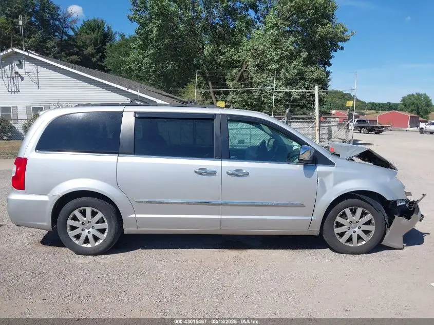 2012 CHRYSLER TOWN & COUNTRY TOURING-L
