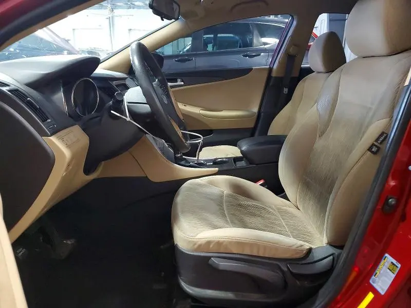 2013 HYUNDAI SONATA GLS  