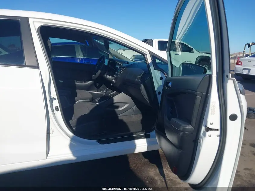 2016 KIA FORTE LX