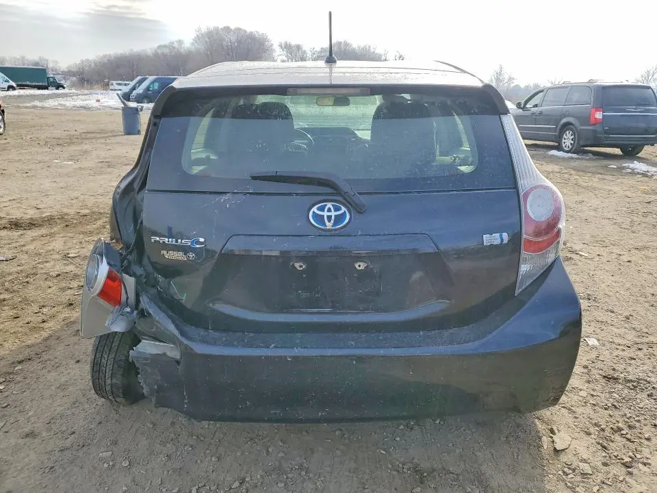 2013 TOYOTA PRIUS C   