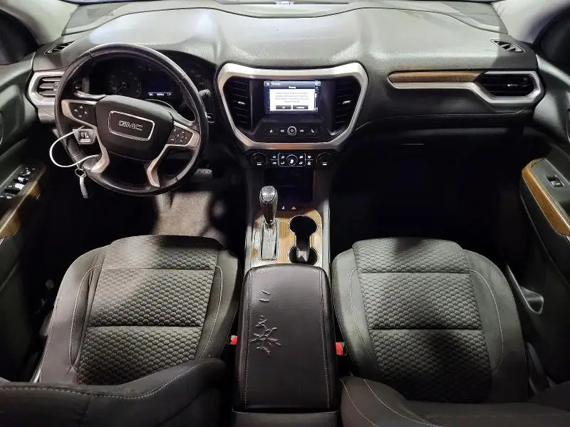 2018 GMC ACADIA SLE  