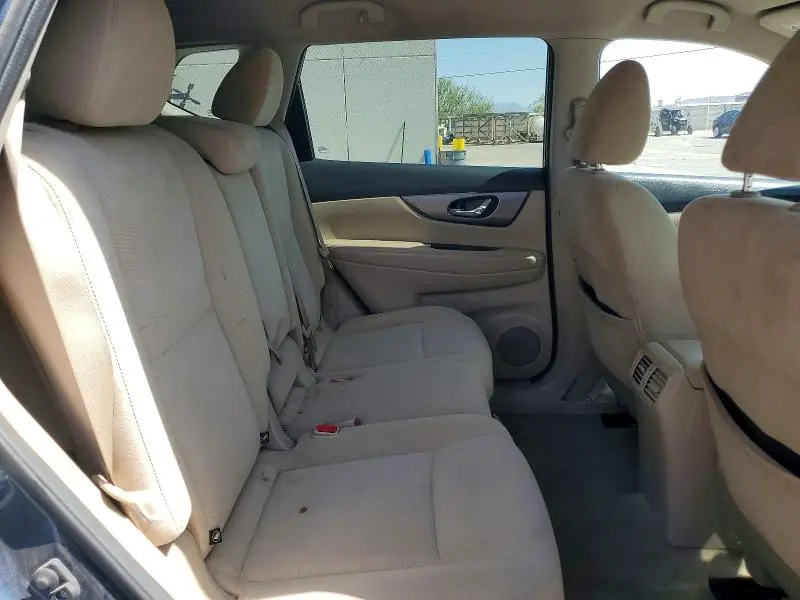 2015 NISSAN ROGUE SV  