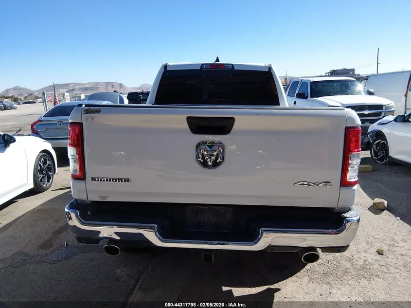 2023 RAM 1500 BIG HORN  4X4 6'4 BOX
