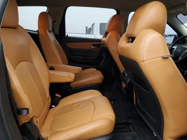 2014 CHEVROLET TRAVERSE LT  