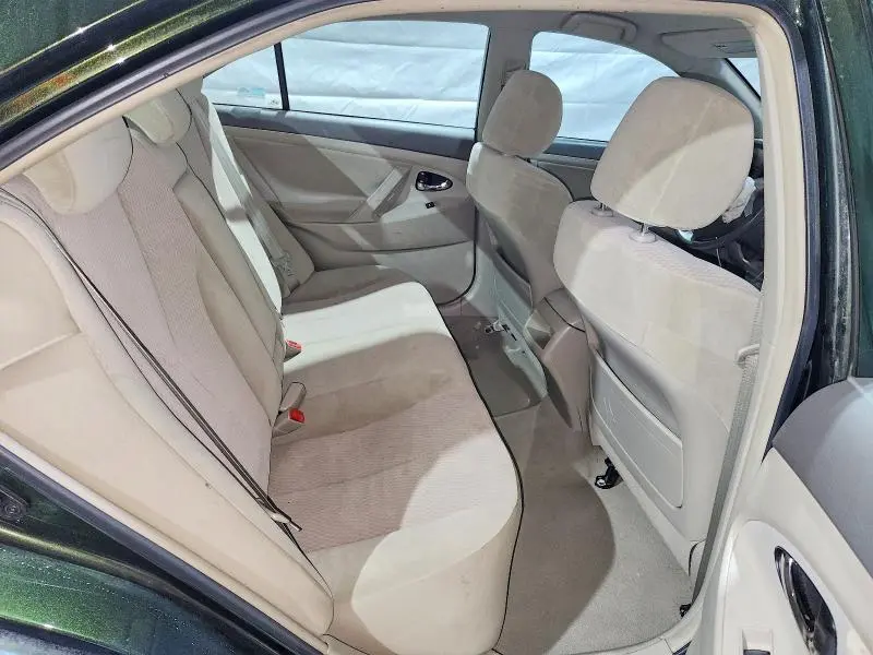 2011 TOYOTA CAMRY   