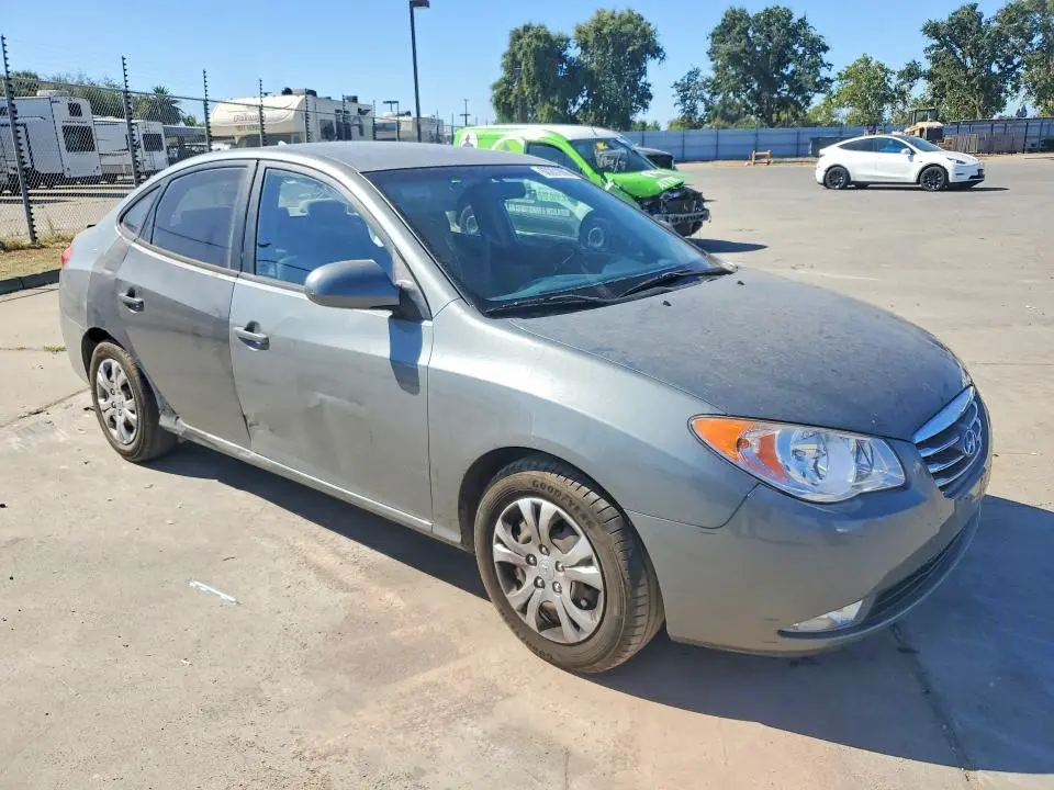 2010 HYUNDAI ELANTRA GLS  