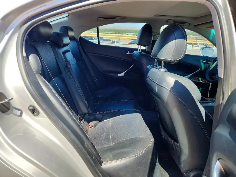 2011 LEXUS IS 250  