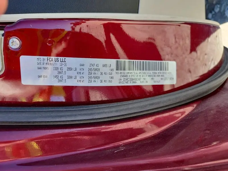 2017 CHRYSLER PACIFICA LIMITED  
