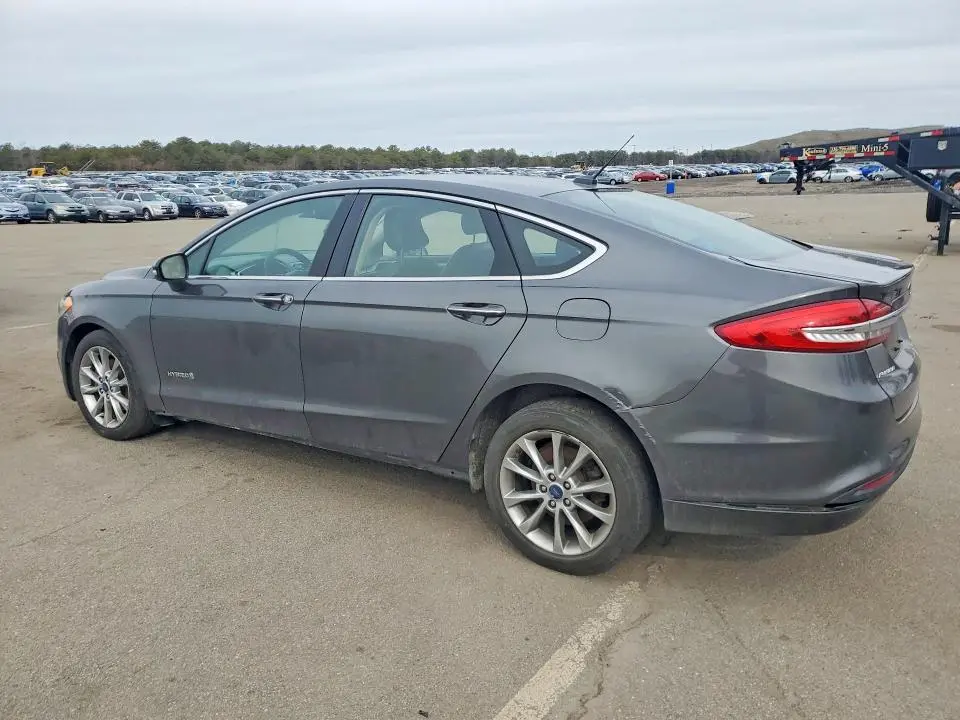 2017 FORD FUSION SE HYBRID  