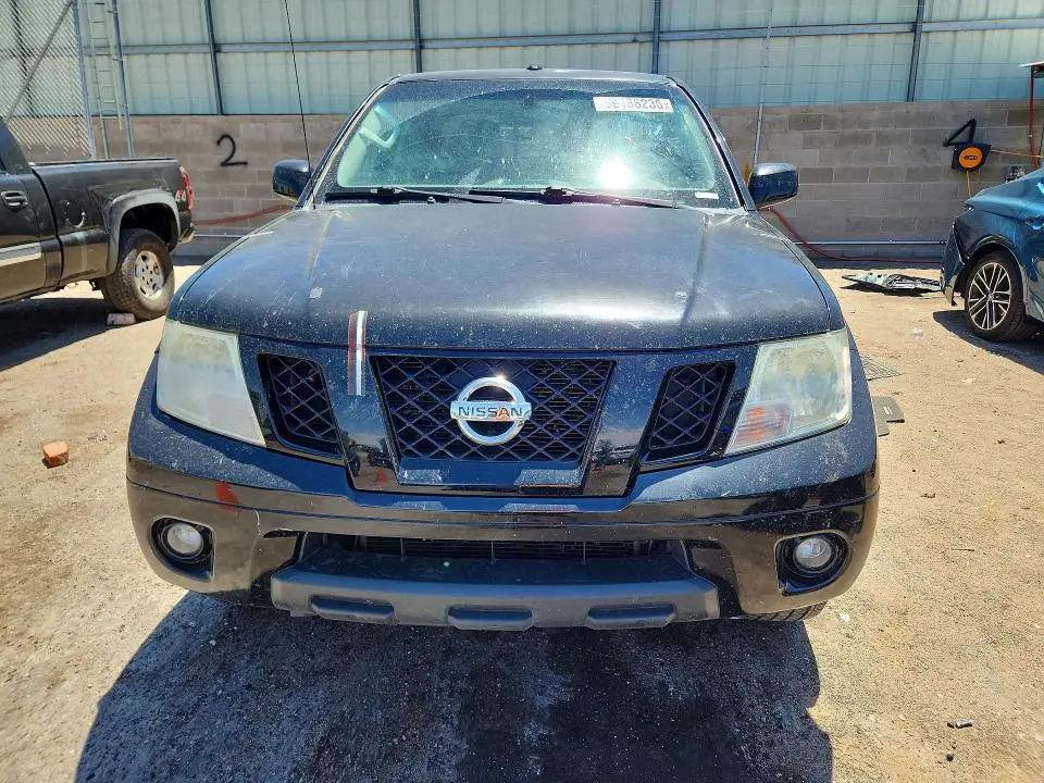 2018 NISSAN FRONTIER SV  