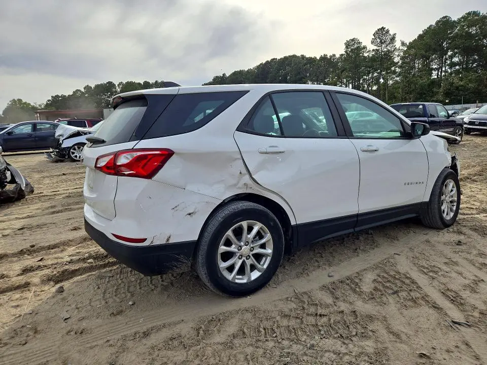 2021 CHEVROLET EQUINOX LS  