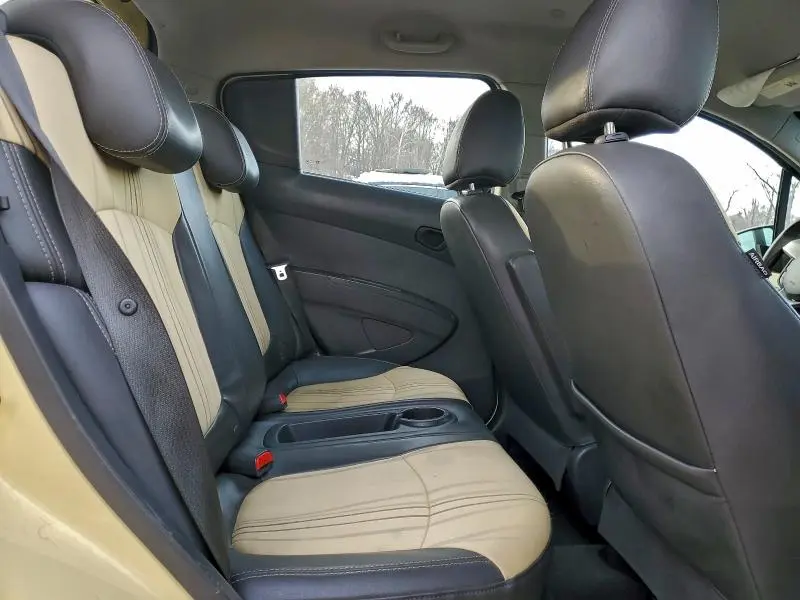 2014 CHEVROLET SPARK 1LT  