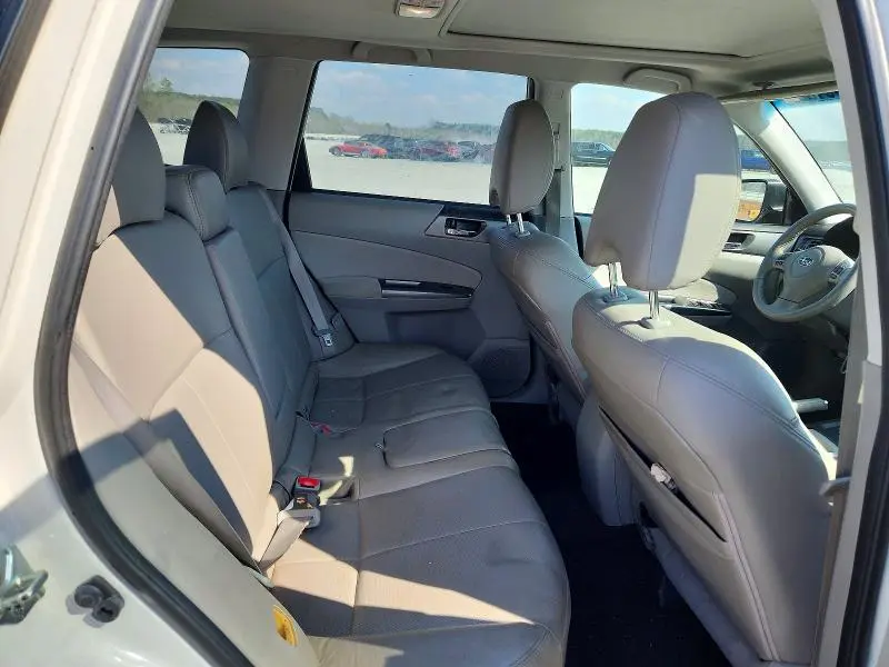 2011 SUBARU FORESTER LIMITED  