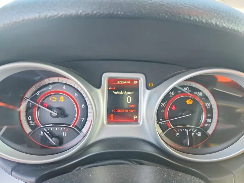 2020 DODGE JOURNEY SE  