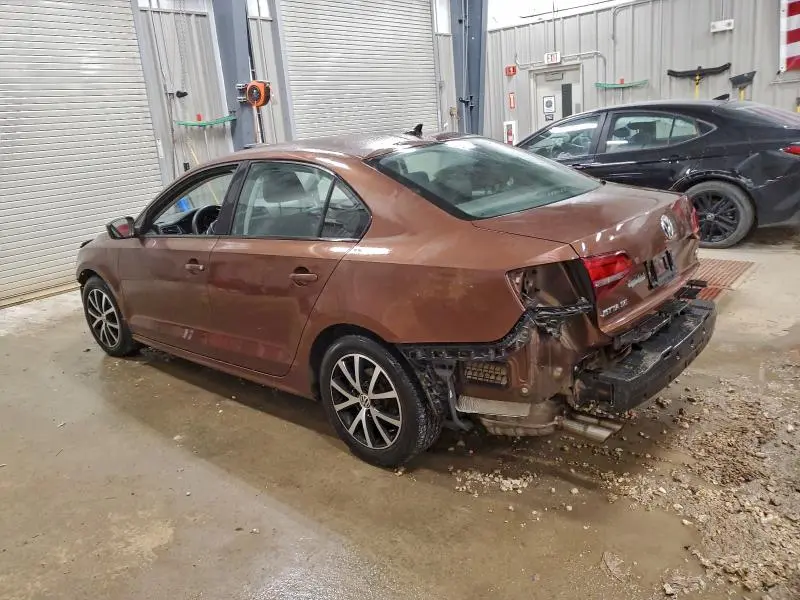 2016 VOLKSWAGEN JETTA SE  