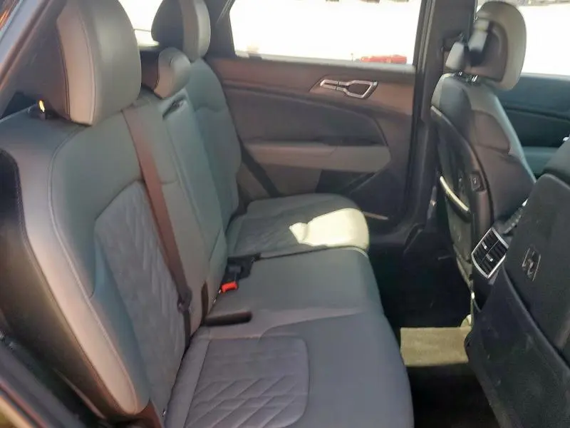 2023 KIA SPORTAGE X LINE  