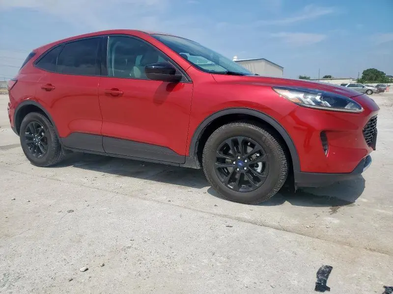 2020 FORD ESCAPE SE SPORT  