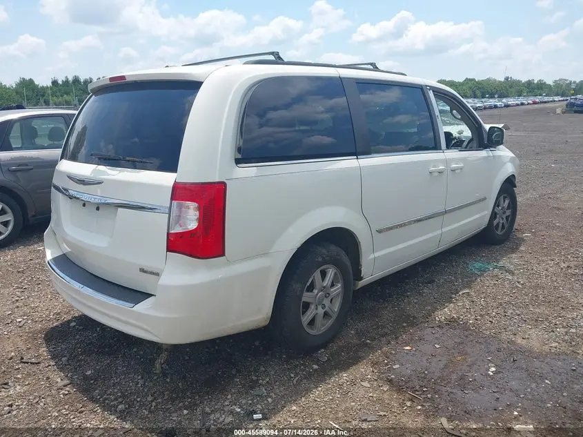 2013 CHRYSLER TOWN & COUNTRY TOURING