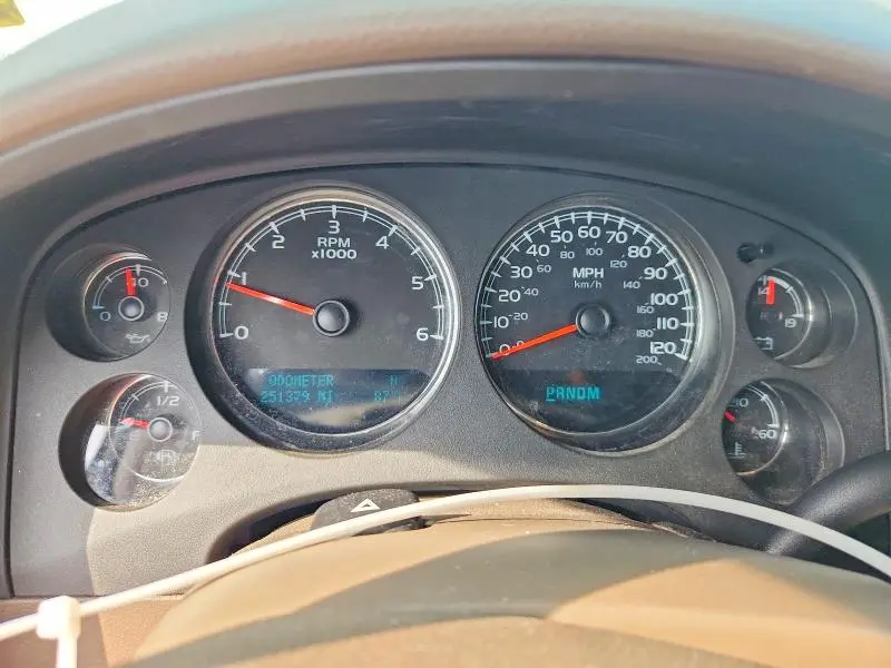 2014 CHEVROLET SUBURBAN C1500 LT  