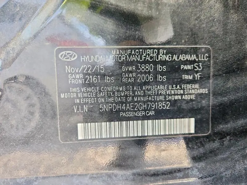 2016 HYUNDAI ELANTRA SE  