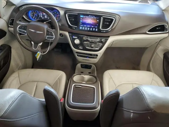 2017 CHRYSLER PACIFICA TOURING L PLUS  
