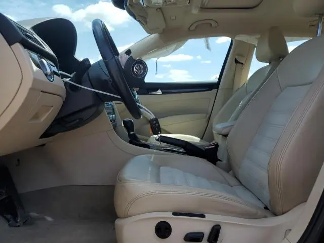2014 VOLKSWAGEN PASSAT SEL  