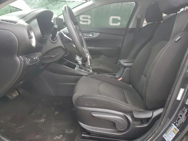 2021 KIA FORTE FE  