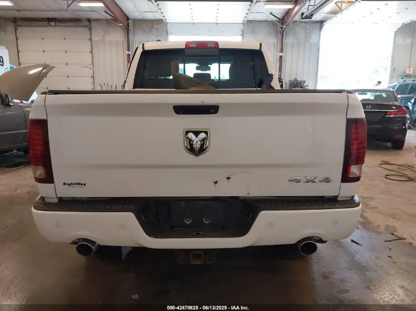 2015 RAM 1500 SPORT