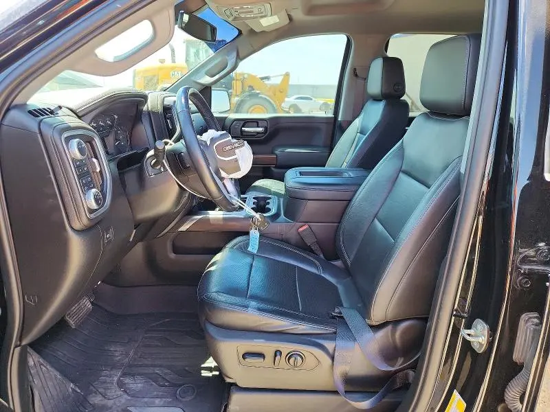 2020 GMC SIERRA K1500 SLT  