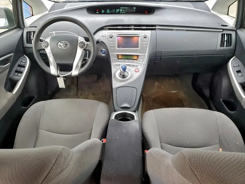 2014 TOYOTA PRIUS   