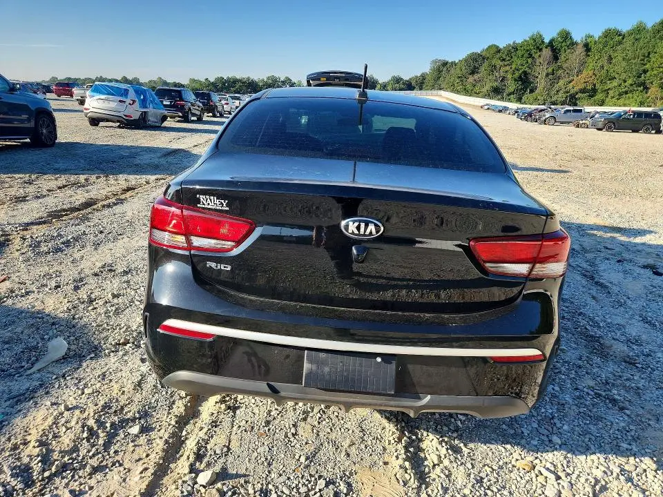 2021 KIA RIO LX  