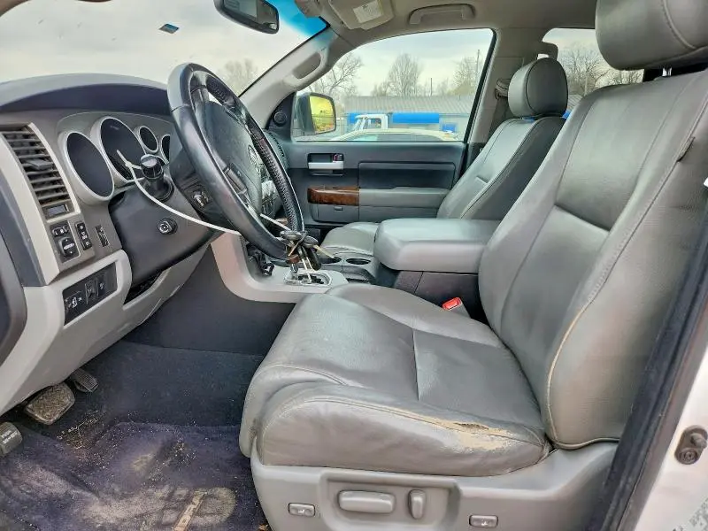 2013 TOYOTA TUNDRA LIMITED  