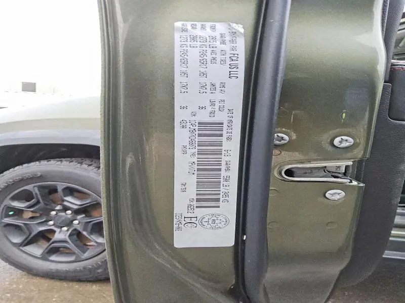 2019 JEEP CHEROKEE TRAILHAWK  