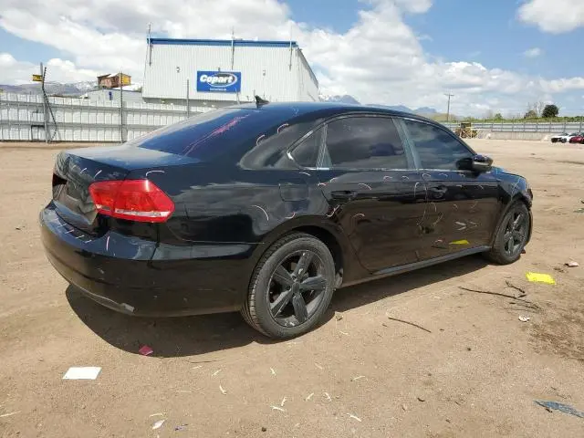 2013 VOLKSWAGEN PASSAT SE  