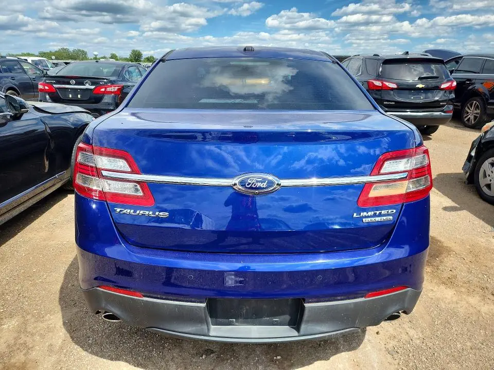 2015 FORD TAURUS LIMITED  