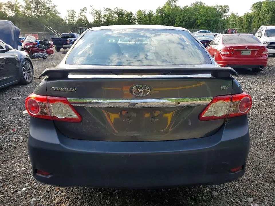 2011 TOYOTA COROLLA   