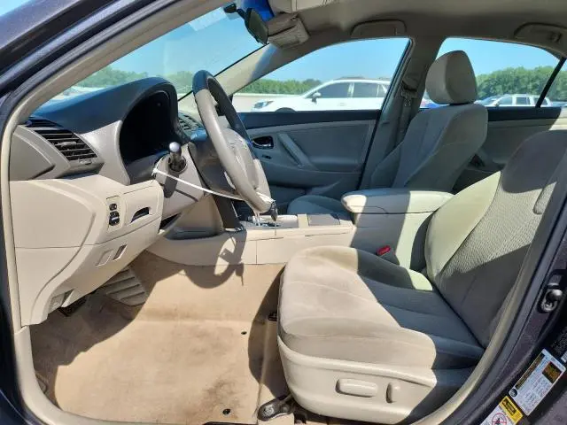2011 TOYOTA CAMRY LE  