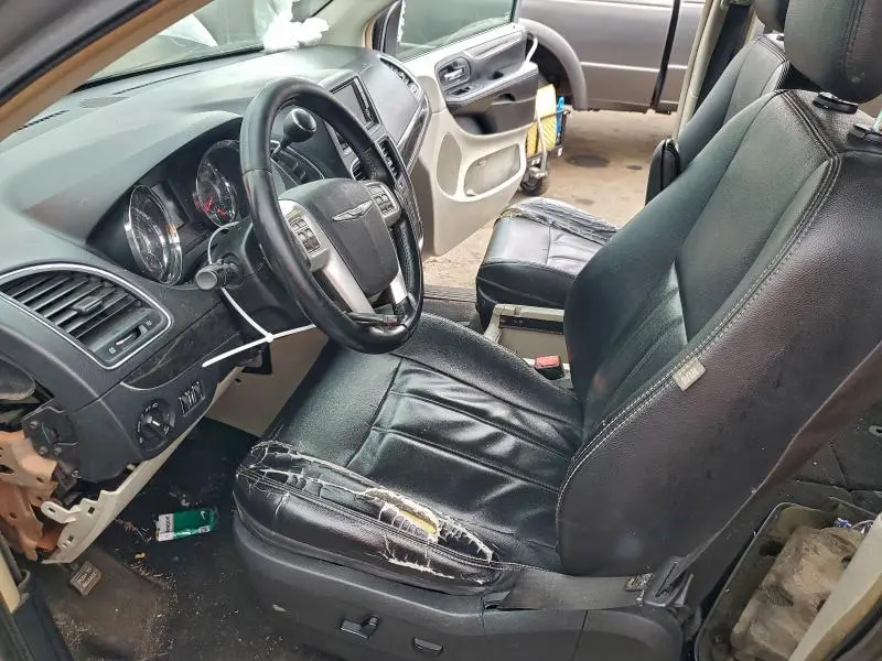 2014 CHRYSLER TOWN & COUNTRY TOURING  