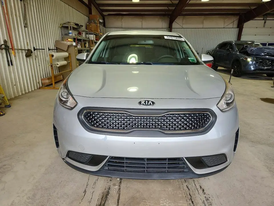 2017 KIA NIRO FE  