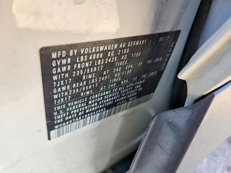 2017 VOLKSWAGEN TIGUAN S  